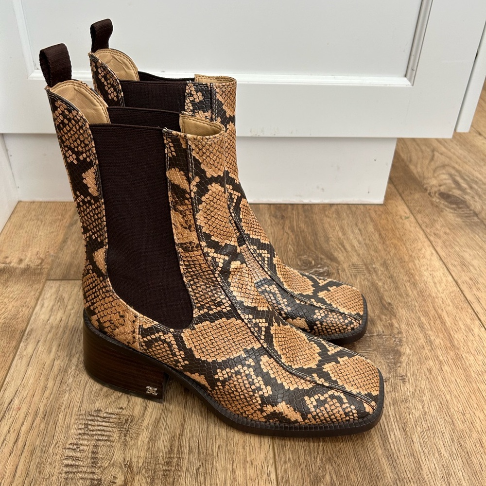 SAM EDELMAN animal print mid boot